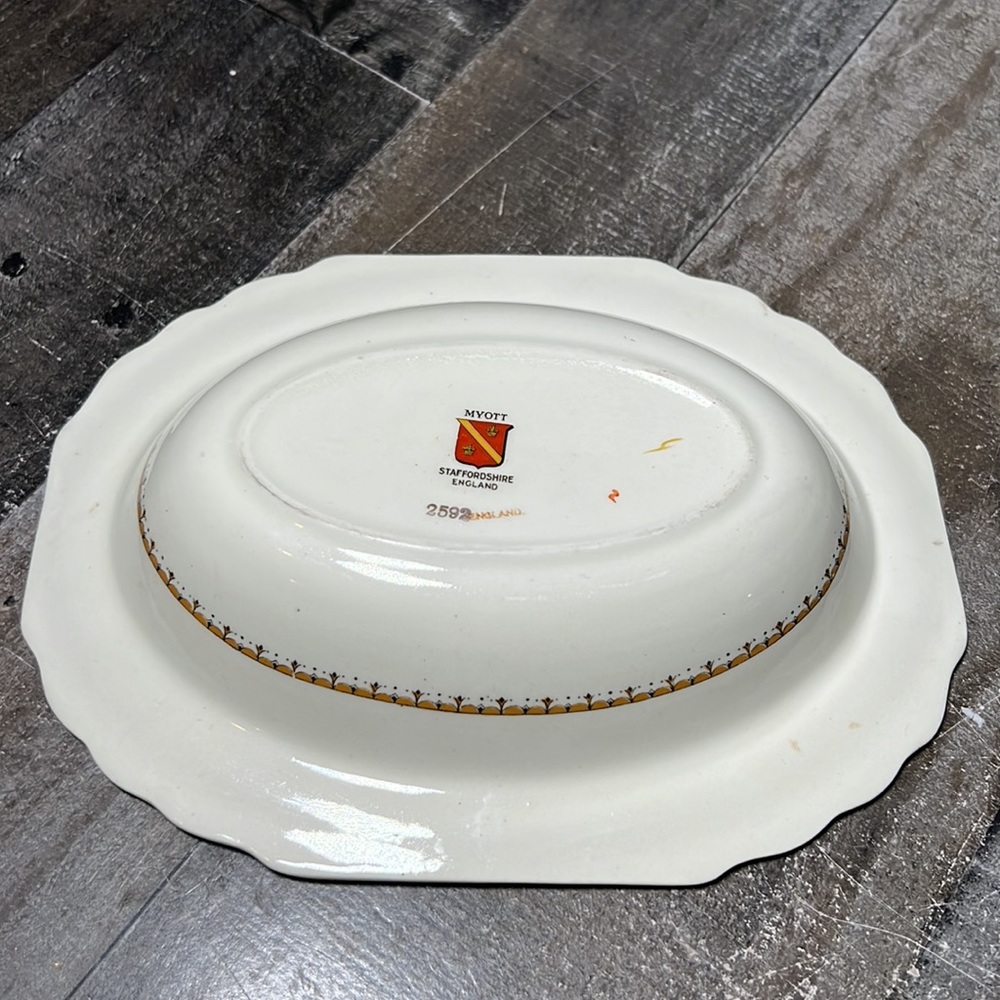 Vintage Oval Vegetable Bowl, Myott, Staffordshire #2592 Made In England - Picture 6 of 7